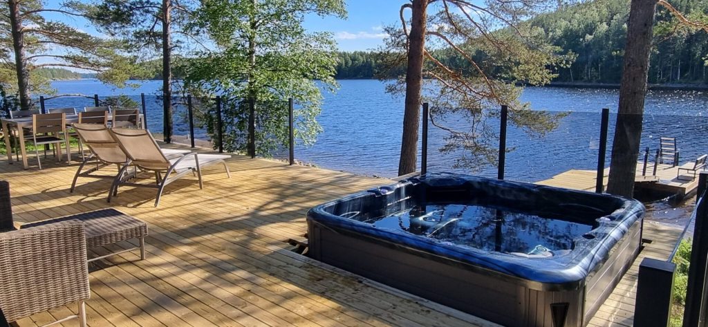 Lakefront Cottage Kurki